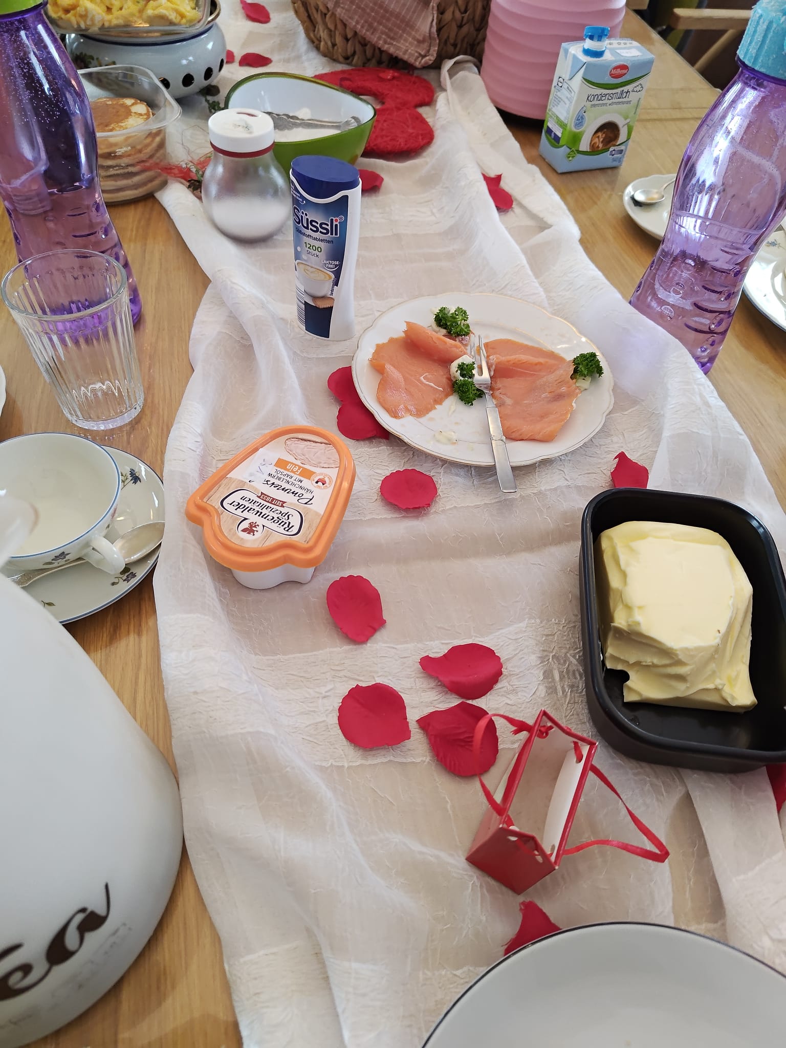 Reichhaltiges Frühstück